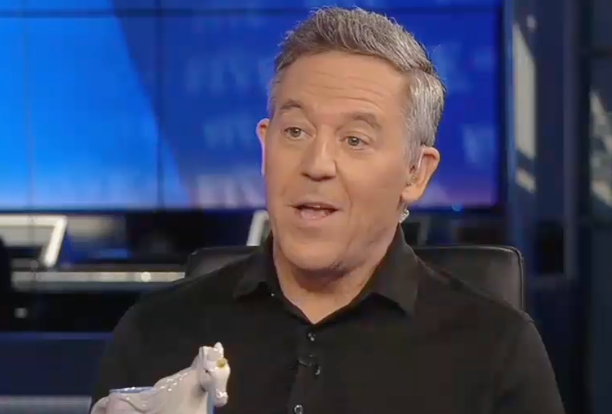 Gutfeld je započeo grubu i, na trenutke, otvorenu mizoginu tiradu tijekom Fox and Friends, u petak